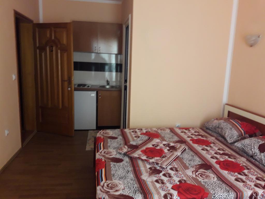 Grandino Rooms & Apartments Ulcinj Luaran gambar